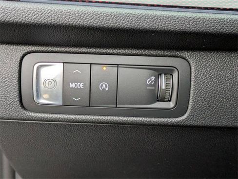 New 2026 Chevrolet Traverse RS w/ LPO, Floor Liner Package image 15