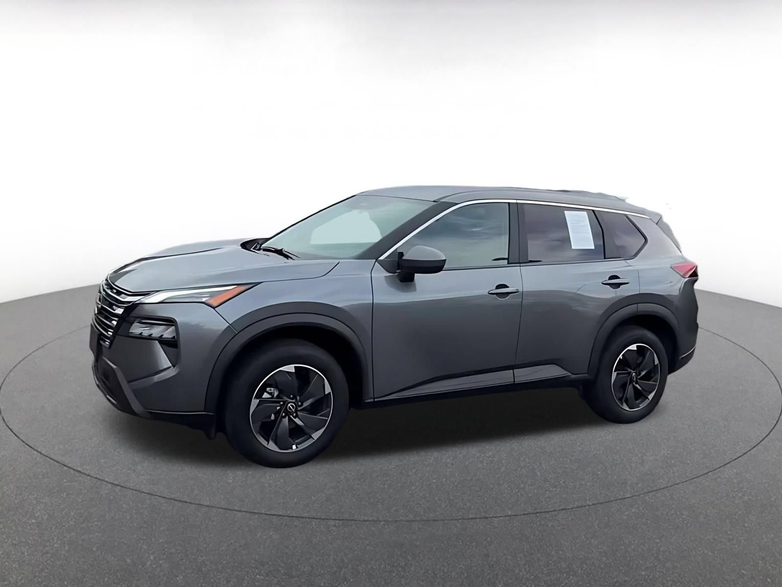 Used 2025 Nissan Rogue SV AWD/4WD image 7