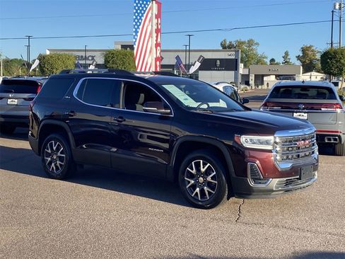 Used 2021 GMC Acadia SLE w/ Driver Convenience Package image 2