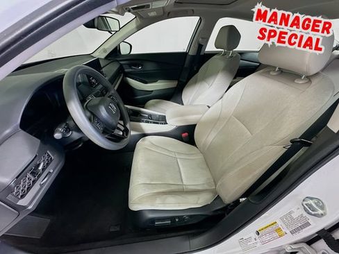 Used 2024 Honda Accord EX image 11