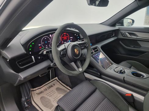 New 2025 Porsche Taycan AWD/4WD image 4