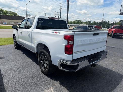 Used 2023 Chevrolet Silverado 1500 LT AWD/4WD image 2