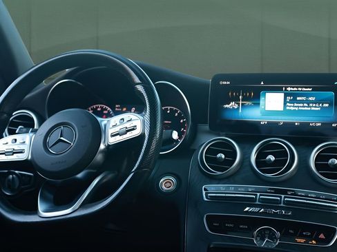 Used 2021 Mercedes-Benz C 300 Sedan image 38