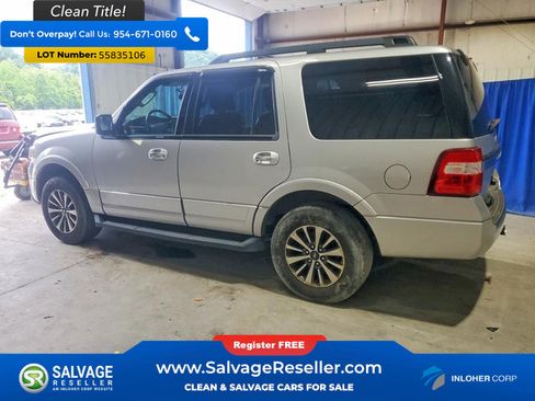 Used 2016 Ford Expedition XLT w/ Equipment Group 202A AWD/4WD image 3