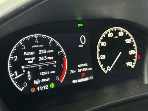 Used 2025 Honda CR-V LX image 16