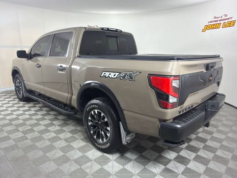 Used 2021 Nissan Titan PRO-4X w/ Pro-4x Convenience Package AWD/4WD image 3