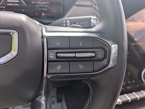 Used 2024 GMC Acadia Denali w/ Super Cruise Package FWD image 21