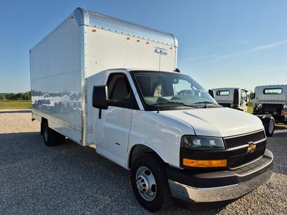 New 2025 Chevrolet Express 3500 w/ Power Convenience Package