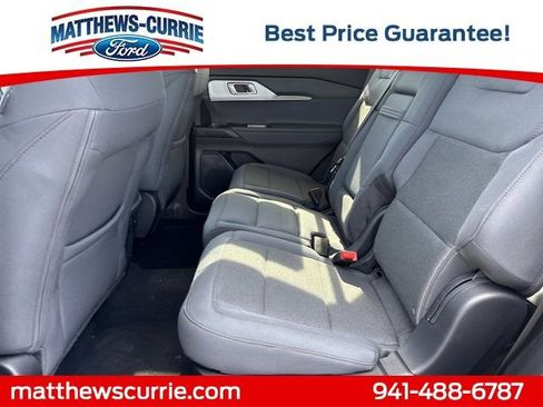 New 2026 Ford Explorer Active RWD image 14