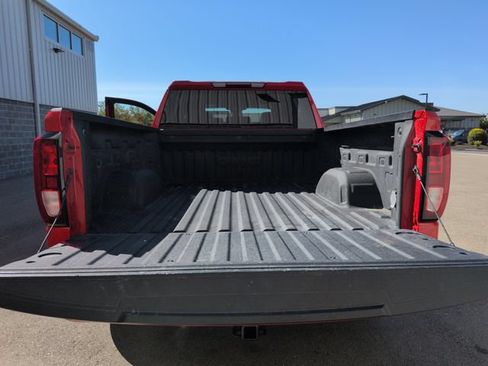 Used 2024 GMC Sierra 1500 Elevation w/ LPO, Elevation Black Package AWD/4WD image 27
