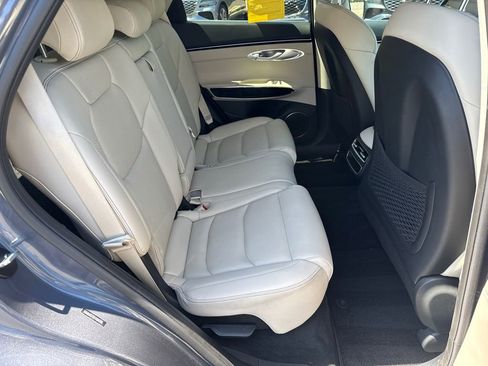 Used 2026 Genesis GV70 2.5T AWD/4WD image 15