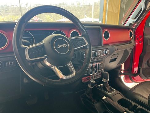 Used 2021 Jeep Wrangler Unlimited Rubicon image 9