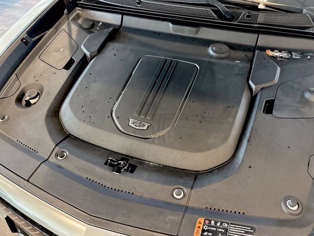 Used 2024 Cadillac Lyriq Tech RWD image 49