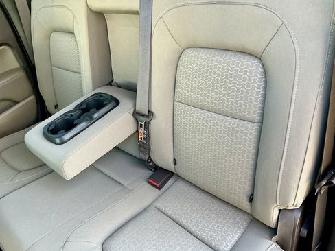 Used 2020 GMC Canyon SLE w/ Elevation Edition image 27