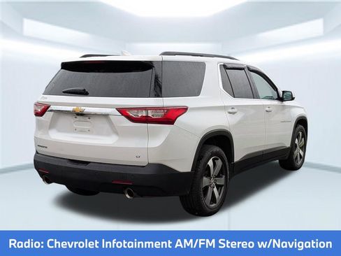 Used 2019 Chevrolet Traverse LT w/ LT Premium Package FWD image 6