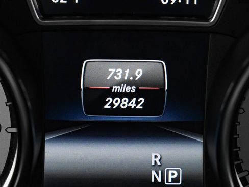 Used 2015 Mercedes-Benz GLA 250 4MATIC image 18