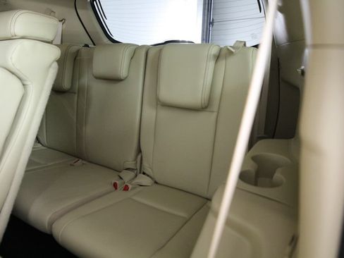 Used 2018 Toyota Highlander Limited FWD image 40