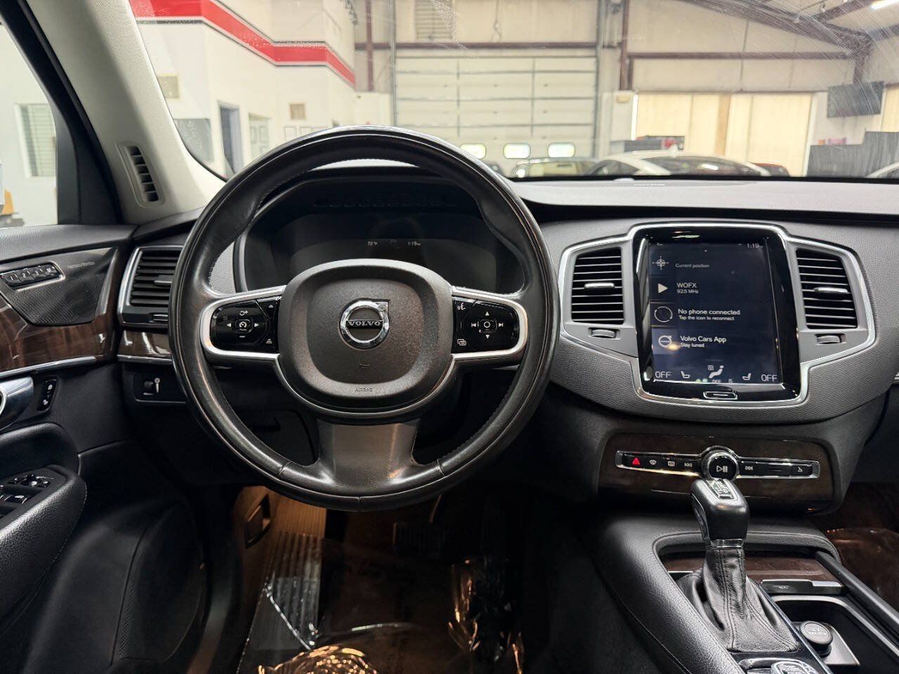 Used 2019 Volvo XC90 T6 Momentum AWD/4WD image 22