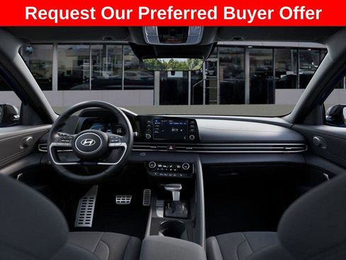 New 2026 Hyundai Elantra SEL Sport image 15