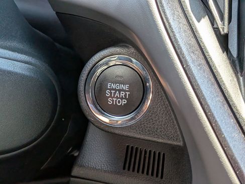 Certified 2025 Subaru Crosstrek 2.5i Sport w/ Crosstrek Mirror Package image 23