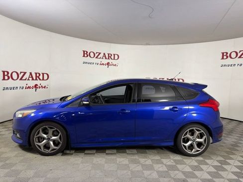 Used 2015 Ford Focus ST FWD image 5