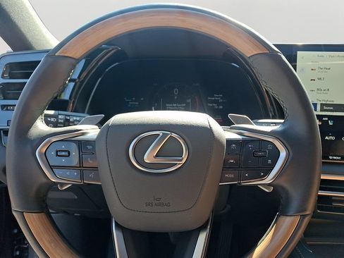 Used 2026 Lexus RX 350 Premium w/ All Season Protection Package AWD/4WD image 22