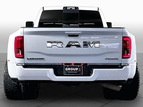 Used 2026 RAM 3500 Laramie AWD/4WD image 5