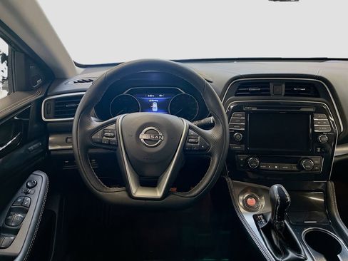 Used 2023 Nissan Maxima Platinum w/ Sport Mat Group FWD image 24