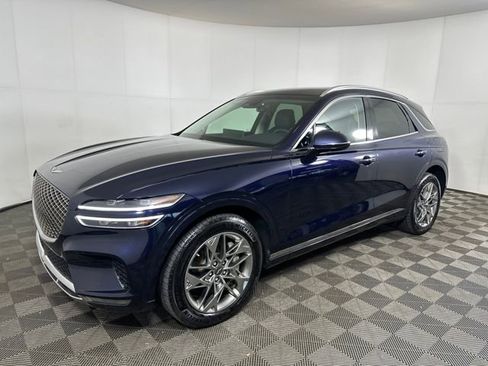 Used 2025 Genesis GV70 2.5T image 7