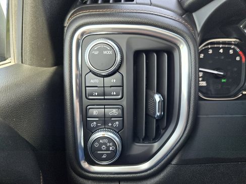 Used 2020 GMC Sierra 1500 AT4 w/ AT4 Preferred Package image 19