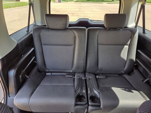 Used 2005 Honda Element EX image 9