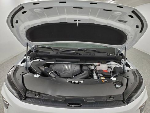 New 2025 Buick Enclave Preferred w/ Power Package image 9