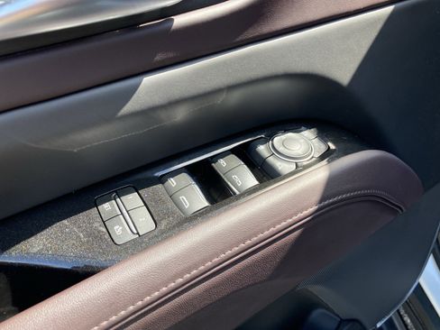 Used 2023 Cadillac Escalade V image 26