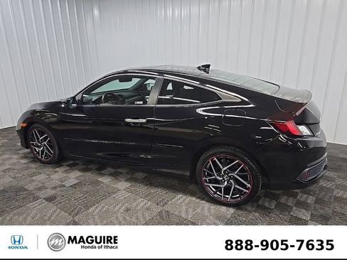 Used 2020 Honda Civic Touring image 4