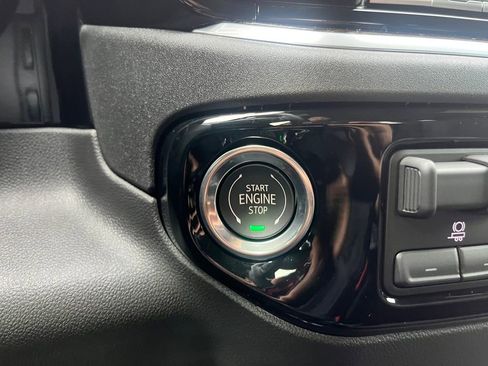 New 2026 GMC Sierra 1500 Elevation image 28