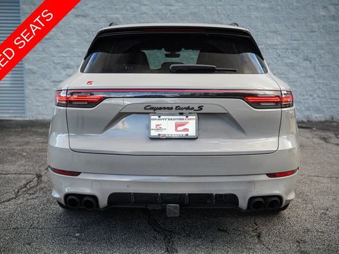 Used 2021 Porsche Cayenne Turbo S AWD/4WD image 13