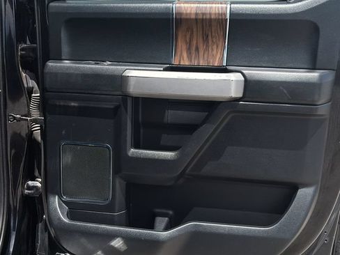 Used 2020 Ford F150 Lariat w/ Equipment Group 502A Luxury AWD/4WD image 12