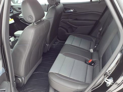 New 2026 Chevrolet Trax LT w/ Driver Confidence Package image 10