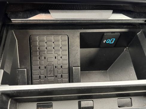 Used 2025 Ford F250 Platinum AWD/4WD image 23