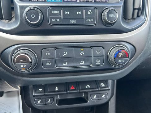 Used 2016 Chevrolet Colorado Z71 AWD/4WD image 15
