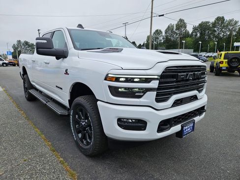 New 2026 RAM 2500 Laramie w/ Night Edition AWD/4WD image 6