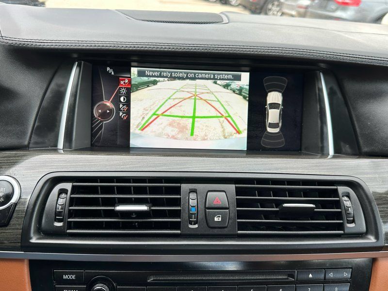 Used 2015 BMW 550i Sedan RWD image 22