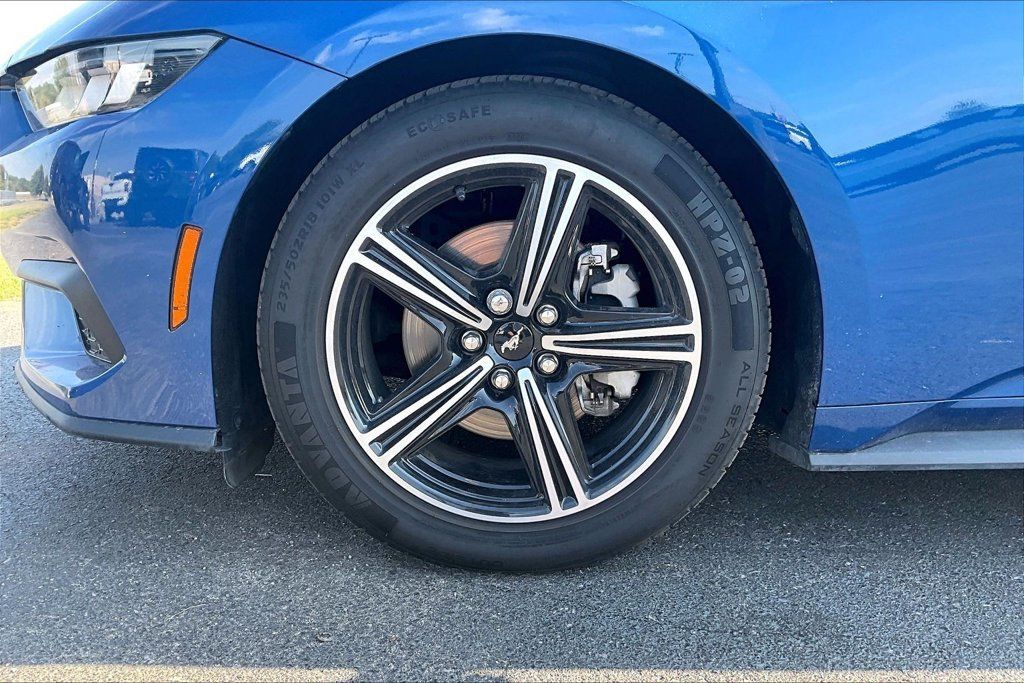 Used 2024 Ford Mustang Premium RWD image 2