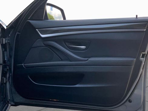 Used 2013 BMW 528i Sedan RWD image 22