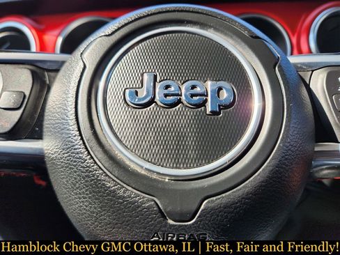 Used 2021 Jeep Wrangler Unlimited Rubicon image 27
