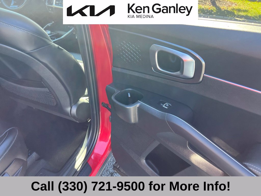Certified 2022 Kia Sorento S AWD/4WD image 53