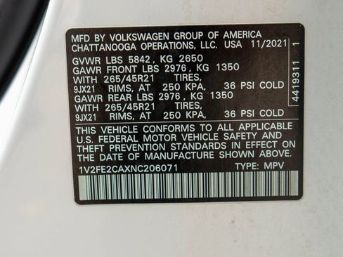 Used 2022 Volkswagen Atlas Cross Sport SEL Premium R-Line image 41