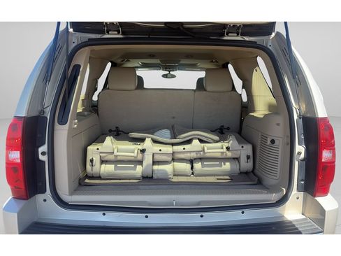 Used 2011 Chevrolet Tahoe LTZ AWD/4WD image 19