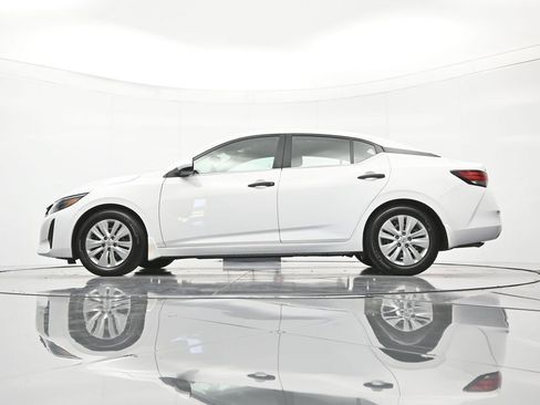 Used 2024 Nissan Sentra S FWD image 43
