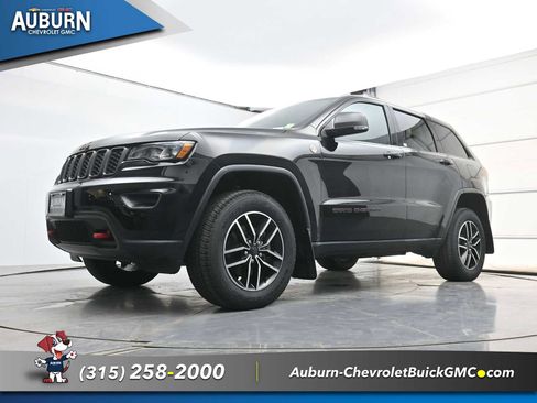 Used 2020 Jeep Grand Cherokee Trailhawk AWD/4WD image 21